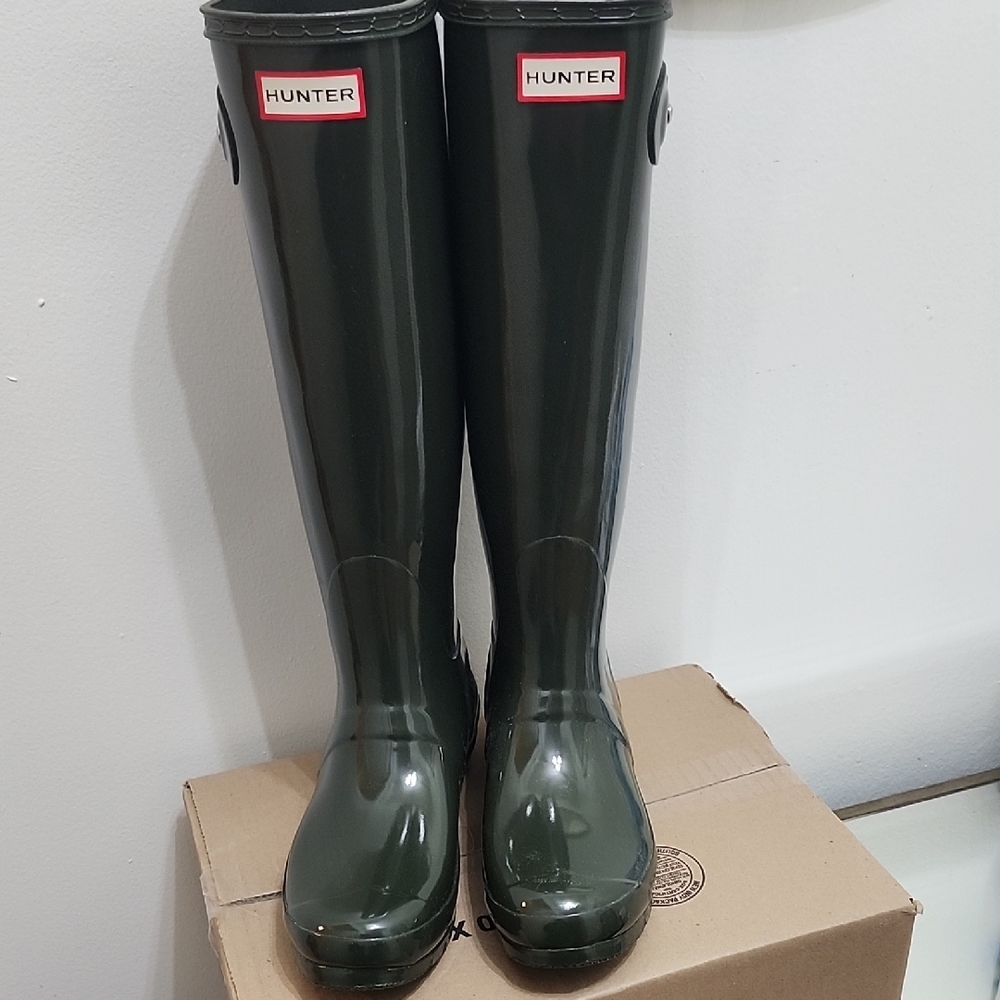 Hunter Dark Green Tall Boots - Picture 2 of 15